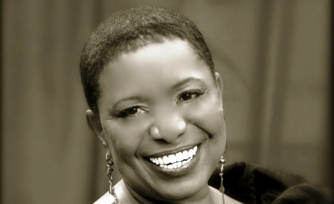 dawn-sutherland-headshot